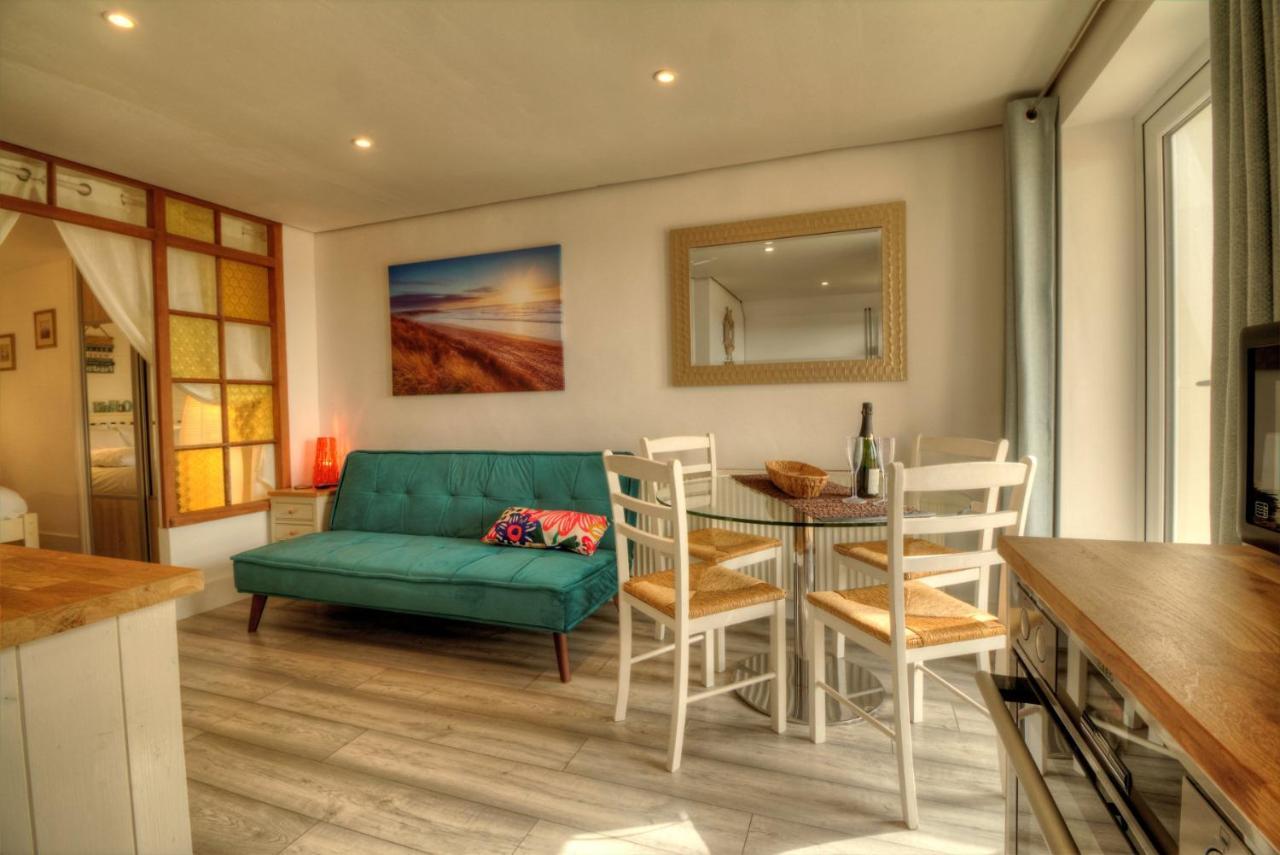 Pass The Keys Shore To Please - Sea Views And Beach Front Modern 1Bed Apt With Sofabed Portsmouth Zewnętrze zdjęcie